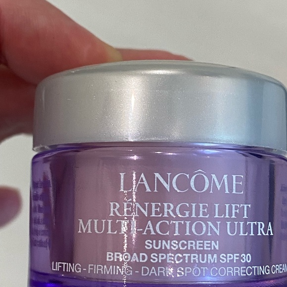 12 piece Lancome set with bag and perfume set - Picture 12 of 14